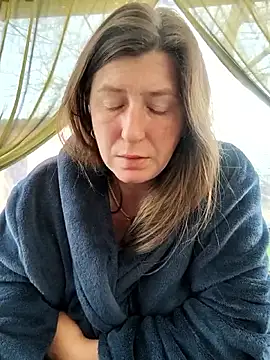 Snapshot of Natali_UA chatting on 6, 4, 2026 Natali UA online show from 6, 4, 2026