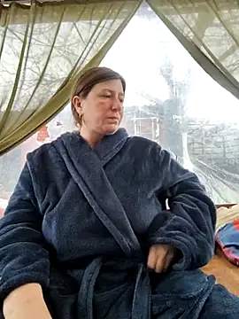 Snapshot of Natali_UA chatting on 9, 4, 2026 Natali UA online show from 9, 4, 2026