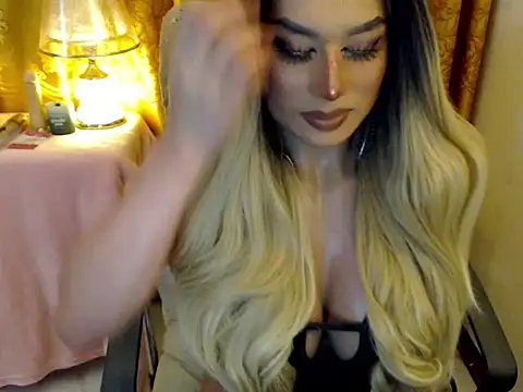 Snapshot of yourmistressofevil69 chatting on 1, 5, 2026 yourmistressofevil69 online show from 1, 5, 2026