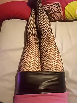 Snapshot of JulietteMaitresse chatting on 22, 10, 2025 JulietteMaitresse online show from 22, 10, 2025