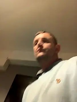 Snapshot of Eddieh2k7 chatting on 27, 11, 2025 Eddieh2k7 online show from 27, 11, 2025