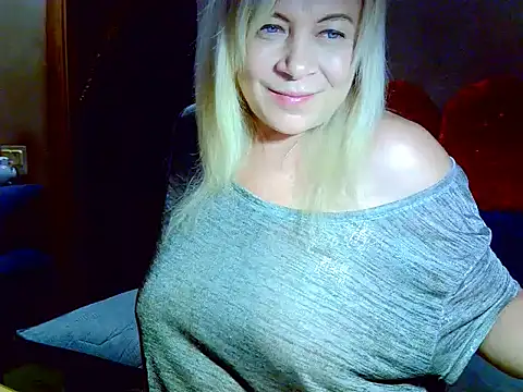 Snapshot of AgoniA7 chatting on 7, 2, 2026 AgoniA7 online show from 7, 2, 2026
