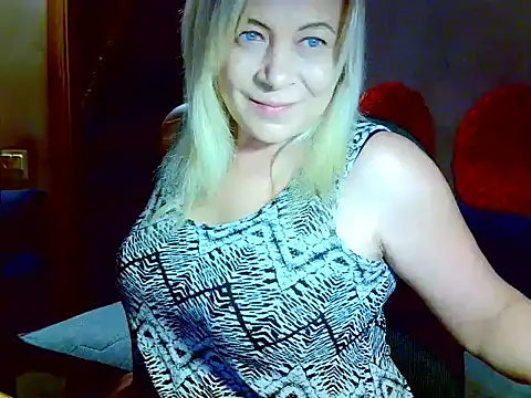 Snapshot of AgoniA7 chatting on 9, 2, 2026 AgoniA7 online show from 9, 2, 2026
