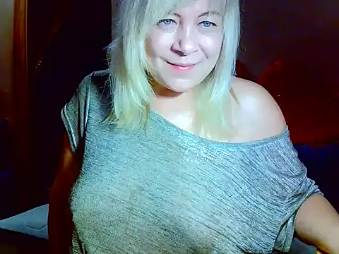 Snapshot of AgoniA7 chatting on 28, 3, 2026 AgoniA7 online show from 28, 3, 2026