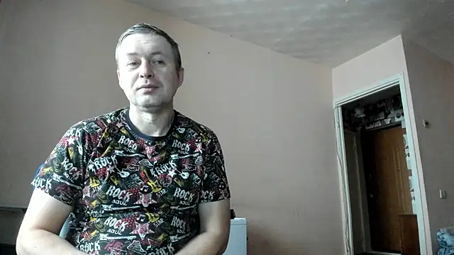 Snapshot of SanFrantsisko chatting on 4, 11, 2025 SanFrantsisko online show from 4, 11, 2025