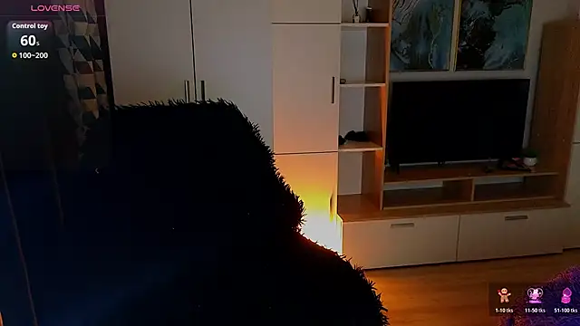 Snapshot of MilanaOmg chatting on 23, 3, 2026 MilanaOmg online show from 23, 3, 2026