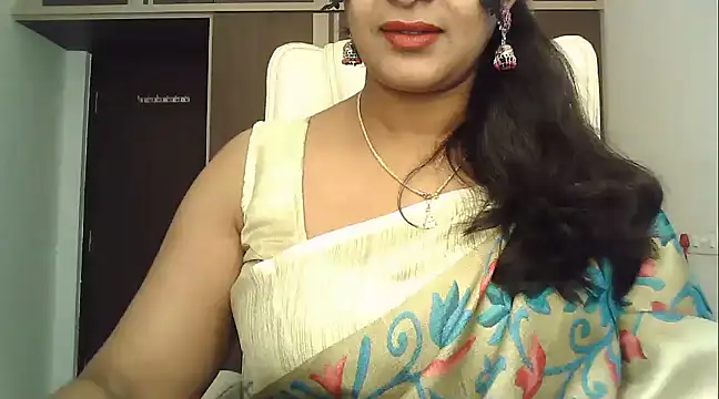 Spandana Sweety online show from 3, 2, 2025