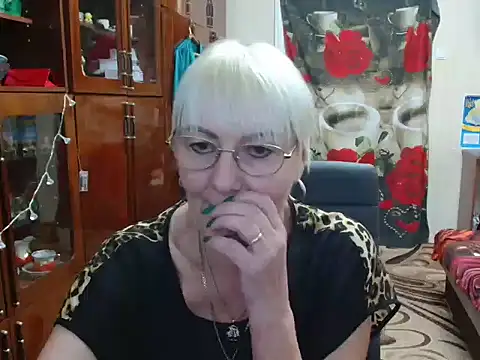 Snapshot of JenaCheim chatting on 28, 12, 2024 JenaCheim online show from 28, 12, 2024