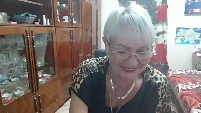Snapshot of JenaCheim chatting on 2, 10, 2025 JenaCheim online show from 2, 10, 2025