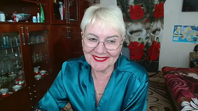 Snapshot of JenaCheim chatting on 7, 4, 2026 JenaCheim online show from 7, 4, 2026