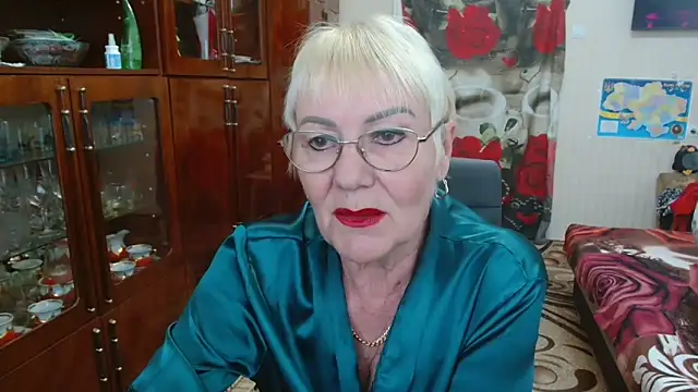 Snapshot of JenaCheim chatting on 10, 4, 2026 JenaCheim online show from 10, 4, 2026