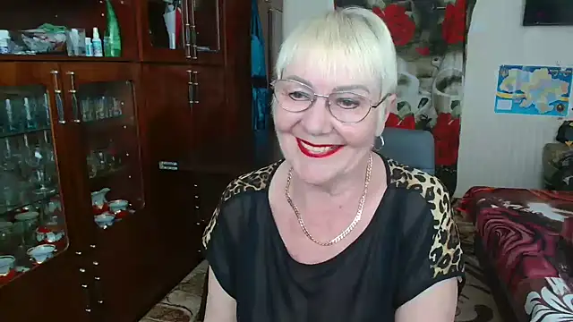 Snapshot of JenaCheim chatting on 13, 4, 2026 JenaCheim online show from 13, 4, 2026