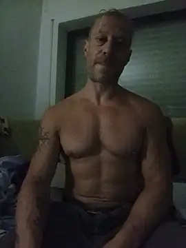 Snapshot of AthleticWomenizer2 chatting on 4, 6, 2026 AthleticWomenizer2 online show from 4, 6, 2026