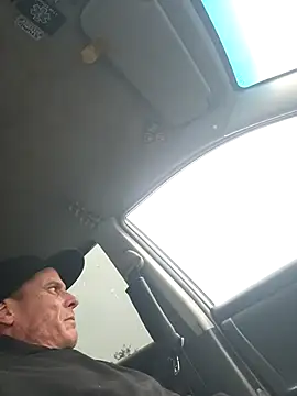 Snapshot of 415cali925 chatting on 30, 11, 2025 415cali925 online show from 30, 11, 2025