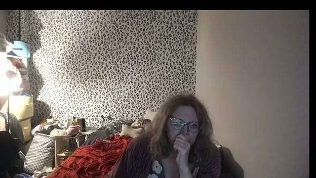 Snapshot of switchlorenx chatting on 12, 3, 2026 switchlorenx online show from 12, 3, 2026