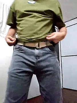 Snapshot of shakir12340 chatting on 21, 12, 2025 shakir12340 online show from 21, 12, 2025