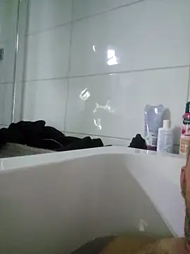 Snapshot of ktmtom247 chatting on 6, 4, 2026 ktmtom247 online show from 6, 4, 2026