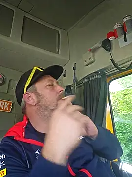 Snapshot of ktmtom247 chatting on 22, 4, 2026 ktmtom247 online show from 22, 4, 2026