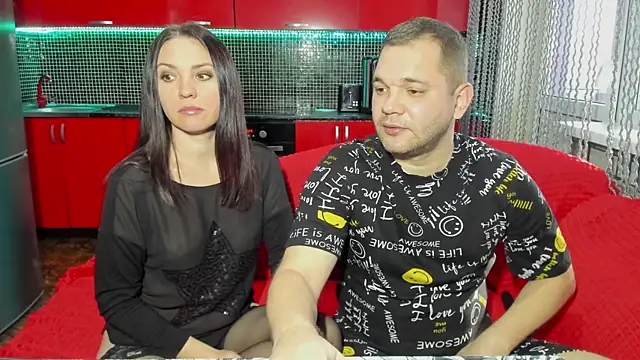 Snapshot of sladkayapara2019 chatting on 2, 3, 2025 sladkayapara2019 online show from 2, 3, 2025