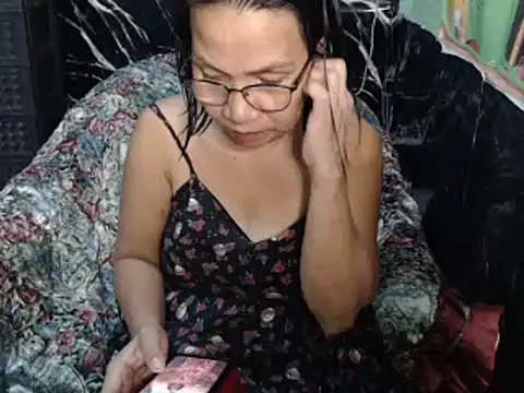 ASIANDOLLY4U online show from 27, 5, 2026