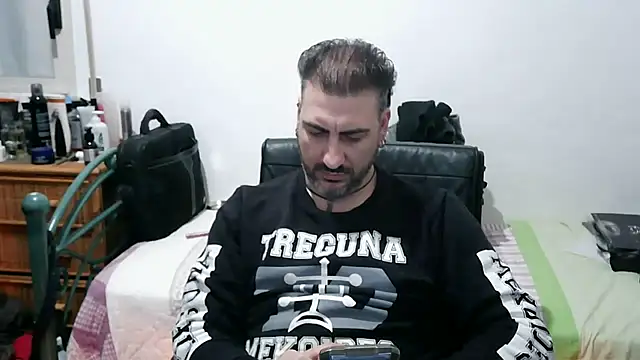 Italian dark desire online show from 21, 2, 2026