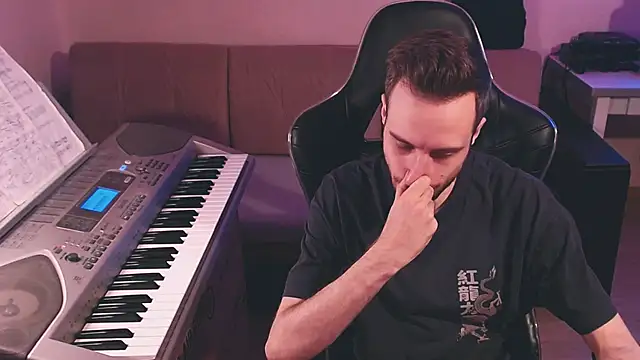 Sweetparker online show from 28, 10, 2025