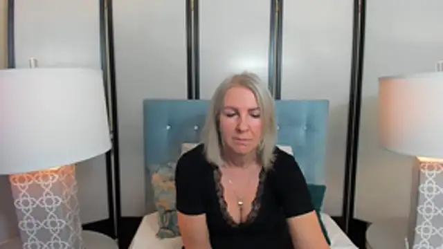 Snapshot of EricaTop chatting on 20, 4, 2026 EricaTop online show from 20, 4, 2026