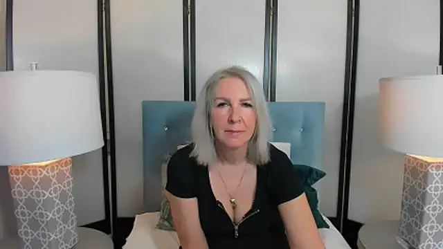 Snapshot of EricaTop chatting on 9, 5, 2026 EricaTop online show from 9, 5, 2026