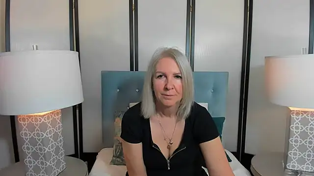 Snapshot of EricaTop chatting on 17, 5, 2026 EricaTop online show from 17, 5, 2026