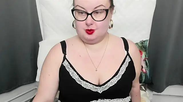 dirtyBonnie online show from 4, 3, 2025