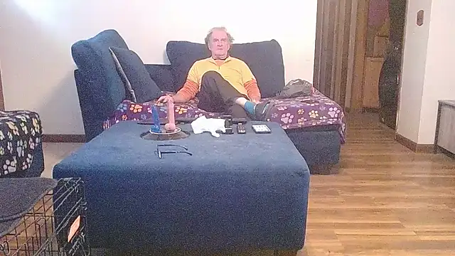 Snapshot of Sweet_Sexy1963 chatting on 26, 2, 2026 Sweet Sexy1963 online show from 26, 2, 2026