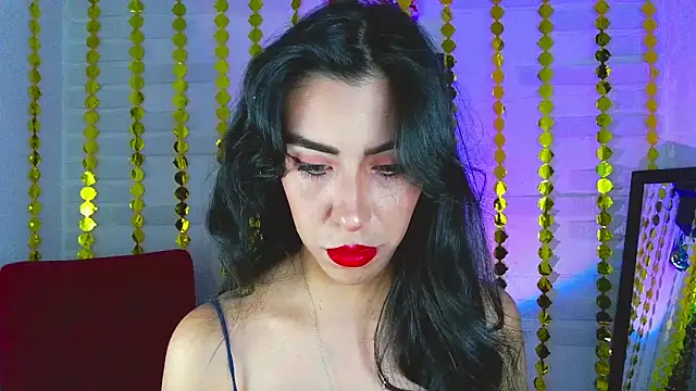 Snapshot of sky_girl1 chatting on 5, 3, 2025 sky girl1 online show from 5, 3, 2025