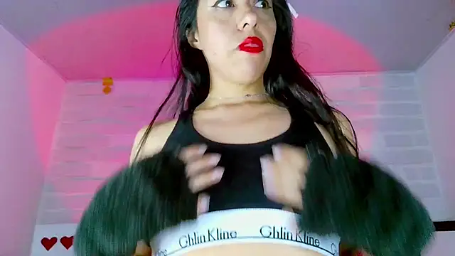 Snapshot of sky_girl1 chatting on 20, 3, 2025 sky girl1 online show from 20, 3, 2025