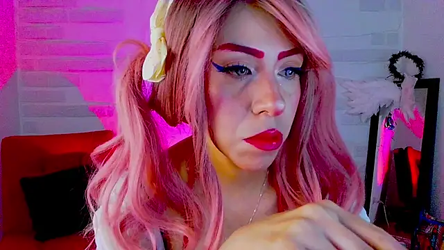 Snapshot of sky_girl1 chatting on 26, 11, 2025 sky girl1 online show from 26, 11, 2025