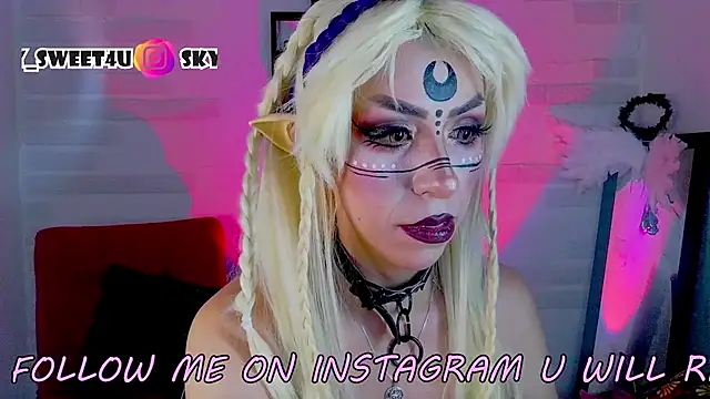 Snapshot of sky_girl1 chatting on 14, 12, 2025 sky girl1 online show from 14, 12, 2025