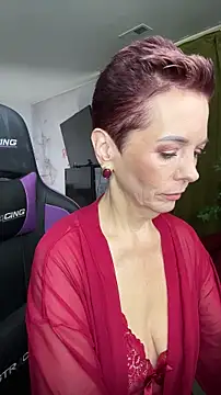 Snapshot of RubyLynne chatting on 11, 4, 2026 RubyLynne online show from 11, 4, 2026