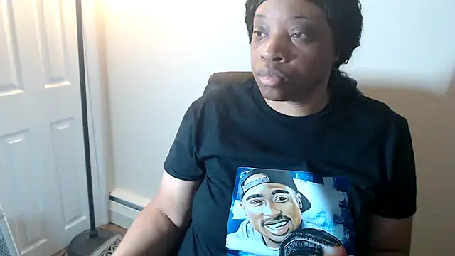 Sexymona1218 online show from 15, 3, 2026