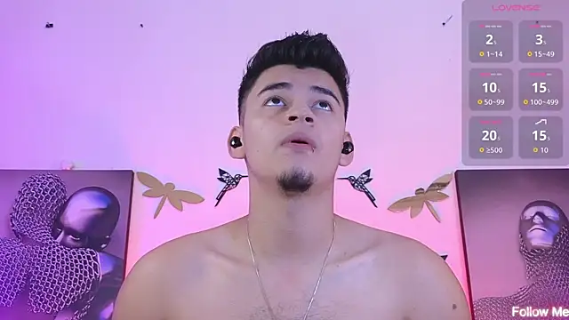 Snapshot of VikoHands chatting on 14, 4, 2026 VikoHands online show from 14, 4, 2026