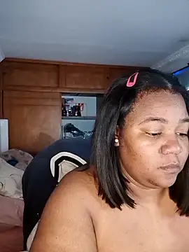 Snapshot of Daddys_girl1 chatting on 26, 9, 2025 Daddys girl1 online show from 26, 9, 2025