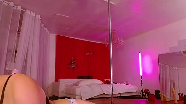 Sweet-Ginger online show from 14, 9, 2025