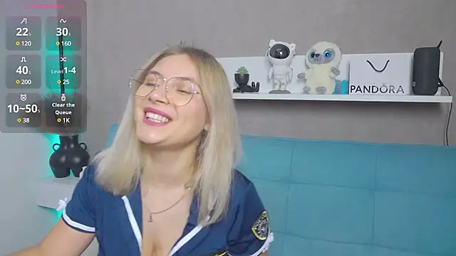 DakotaMae online show from 12, 2, 2025