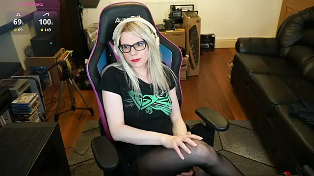 KelseyCobalt online show from 4, 6, 2026