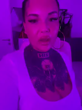  MelinaCurves  online show from 23, 5, 2026