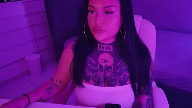  MelinaCurves  online show from 14, 6, 2026