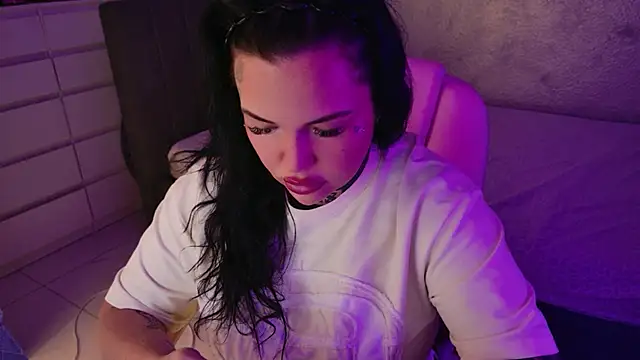  MelinaCurves  online show from 19, 7, 2026