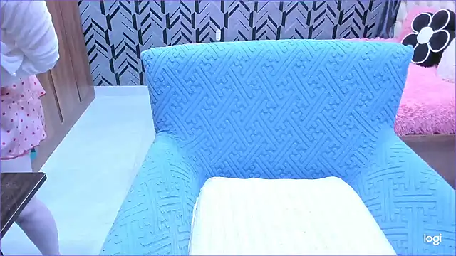 Snapshot of Toyota_Motor_Corporation chatting on 5, 11, 2025 Toyota Motor Corporation online show from 5, 11, 2025