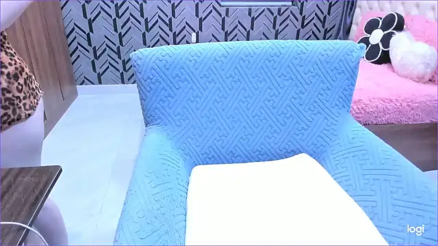 Snapshot of Toyota_Motor_Corporation chatting on 15, 12, 2025 Toyota Motor Corporation online show from 15, 12, 2025