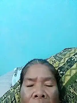 Snapshot of sexylizzy4u chatting on 4, 2, 2026 sexylizzy4u online show from 4, 2, 2026