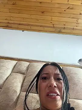 Snapshot of emilyjohanson chatting on 15, 4, 2026 emilyjohanson online show from 15, 4, 2026