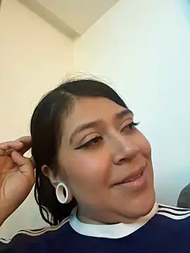 Snapshot of emilyjohanson chatting on 21, 4, 2026 emilyjohanson online show from 21, 4, 2026